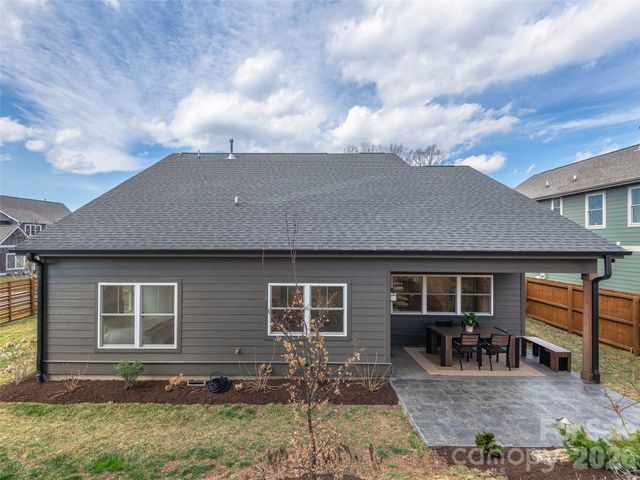 201 Weybridge Drive, Arden, NC 28704