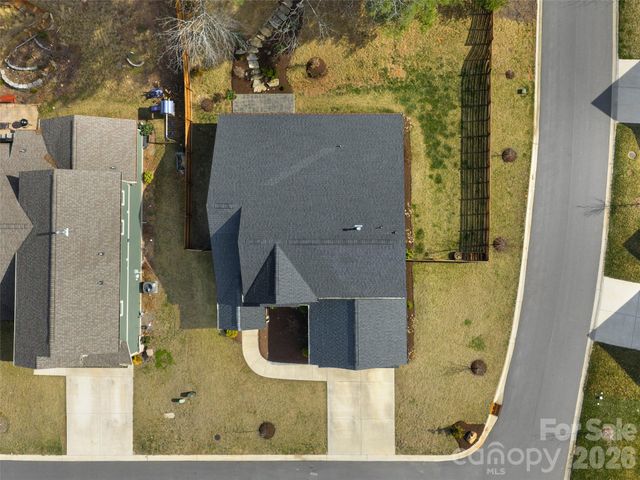 201 Weybridge Drive, Arden, NC 28704