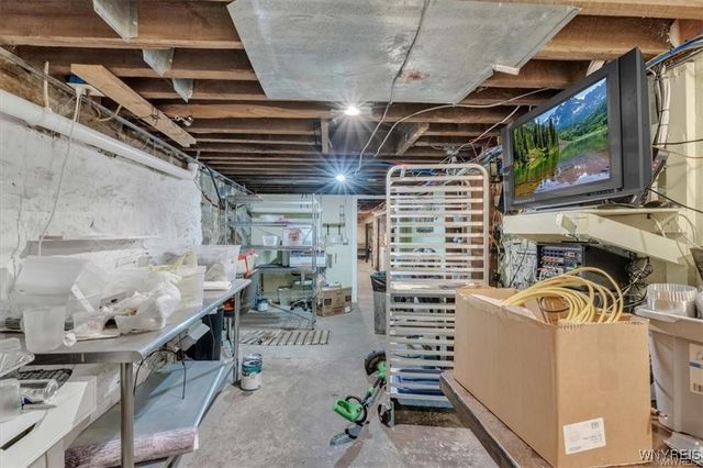 24 Monroe Street, Ellicottville, NY 14731