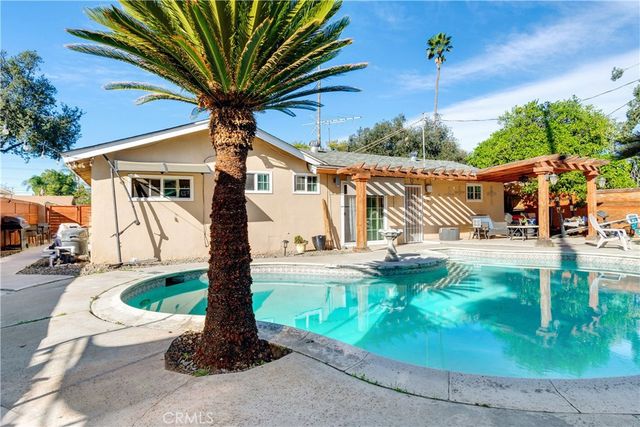 8738 San Vicente, Riverside, CA 92503