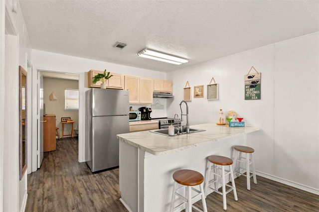 314 Beach Drive, Surfside Beach, TX 77541