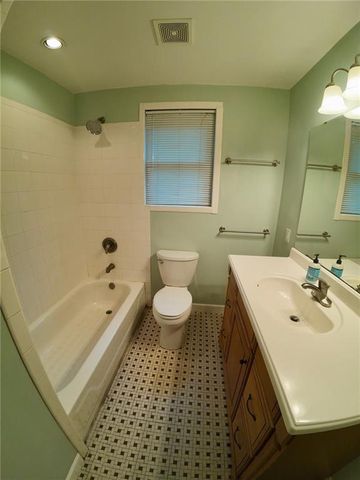 4654 Cottonwood Drive, Mobile, AL 36608