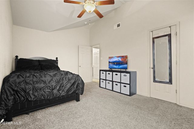 5017 MOON RANCH Lane, El Paso, TX 79934