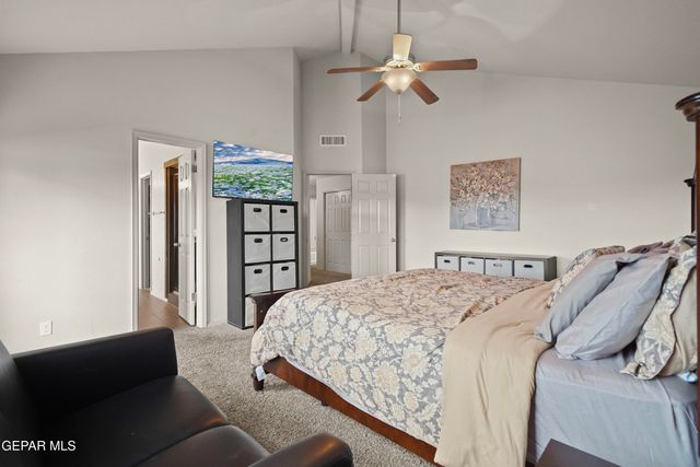 5017 MOON RANCH Lane, El Paso, TX 79934