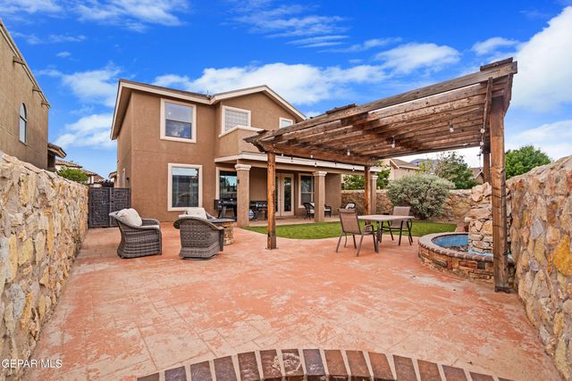 5017 MOON RANCH Lane, El Paso, TX 79934