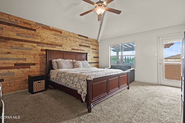 5017 MOON RANCH Lane, El Paso, TX 79934