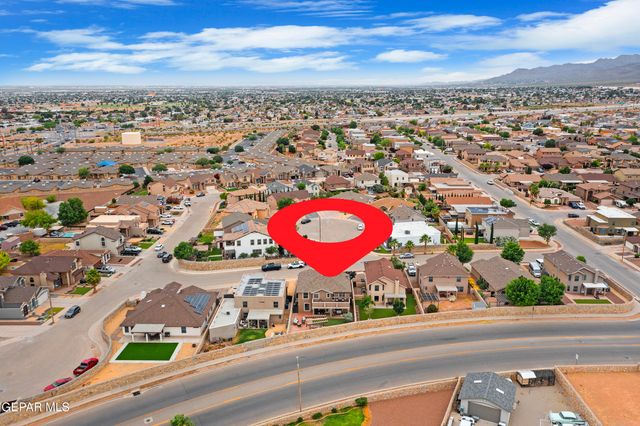 5017 MOON RANCH Lane, El Paso, TX 79934