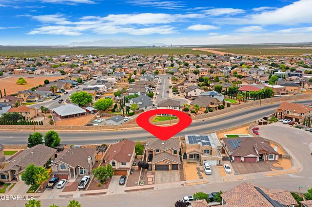 5017 MOON RANCH Lane, El Paso, TX 79934