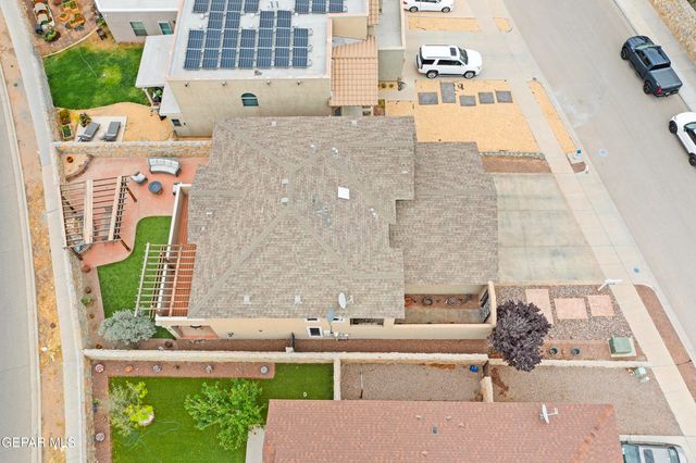 5017 MOON RANCH Lane, El Paso, TX 79934