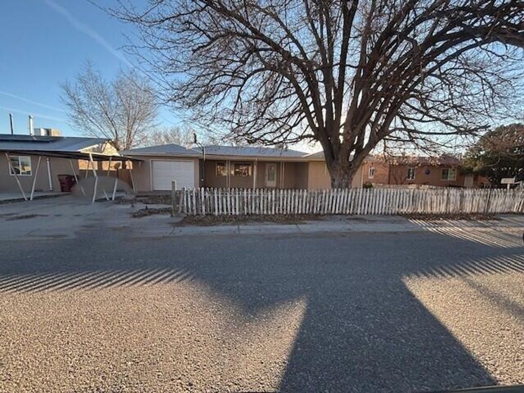 510 S 13th Street, Belen, NM 87002