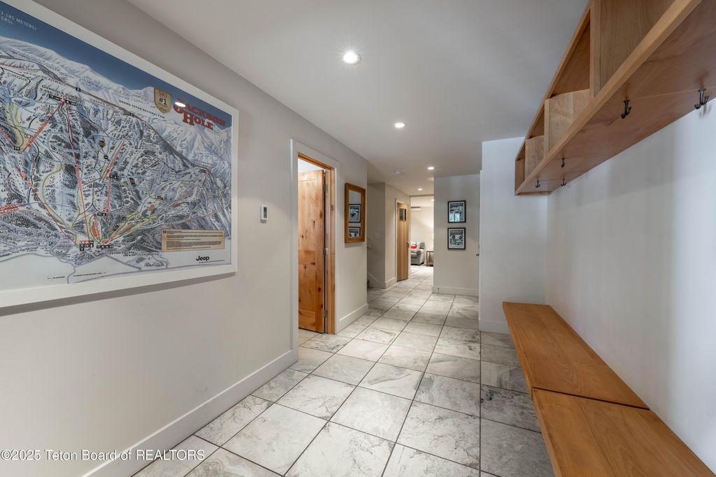 3720 W MICHAEL Drive 5-1, Teton Village, WY 83025 photo 16