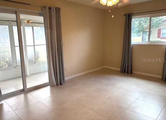 302 CANTON COURT 62, Sun City Center, FL 33573