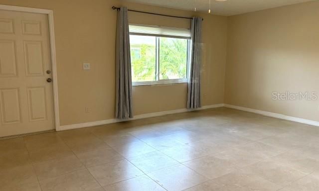 302 CANTON COURT 62, Sun City Center, FL 33573