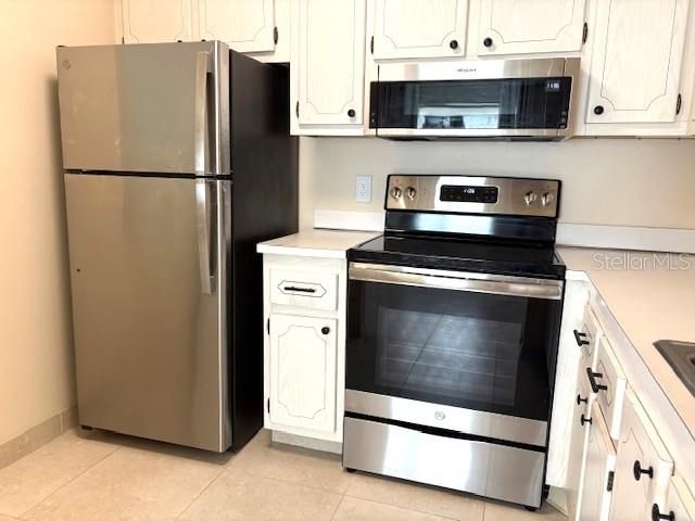 302 CANTON COURT 62, Sun City Center, FL 33573