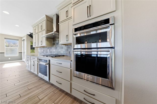 6044 Andezano Drive, Las Vegas, NV 89135