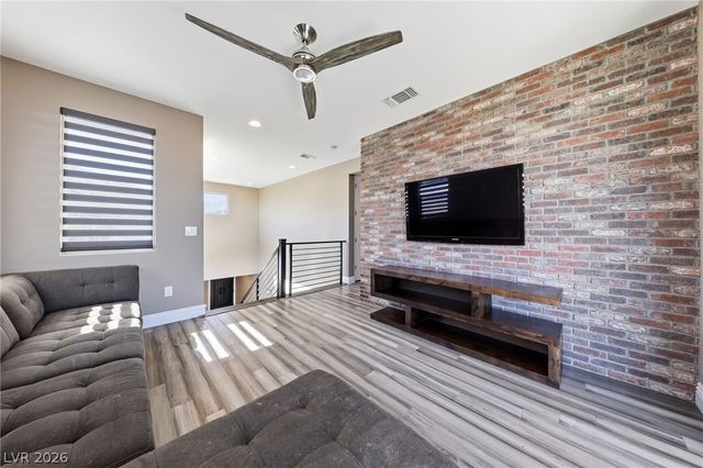 6044 Andezano Drive, Las Vegas, NV 89135