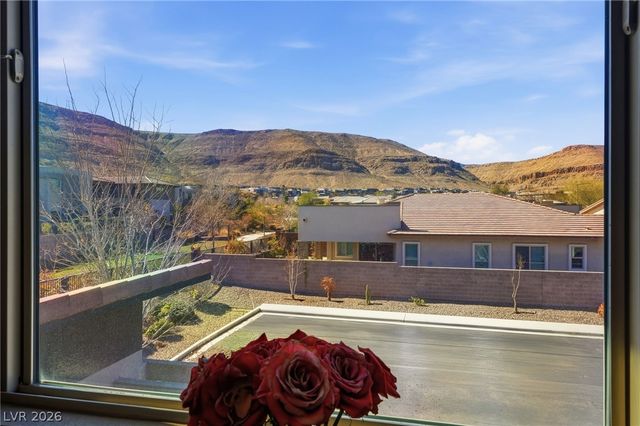 6044 Andezano Drive, Las Vegas, NV 89135