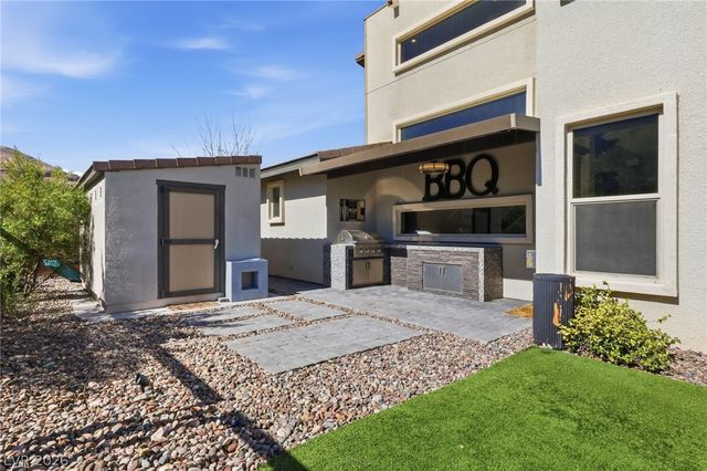 6044 Andezano Drive, Las Vegas, NV 89135