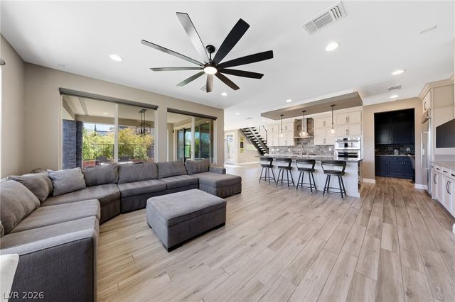 6044 Andezano Drive, Las Vegas, NV 89135