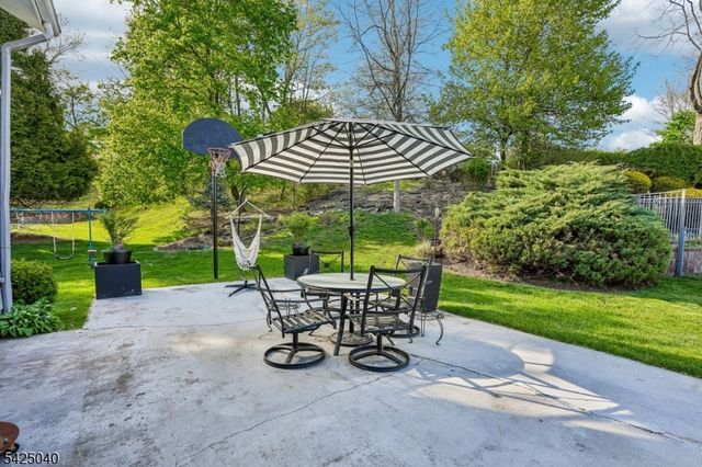 1 Rand Dr, West Orange Twp., NJ 07052