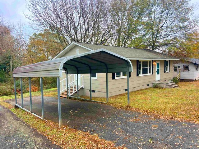 5 Pine Lane, Inman, SC 29349