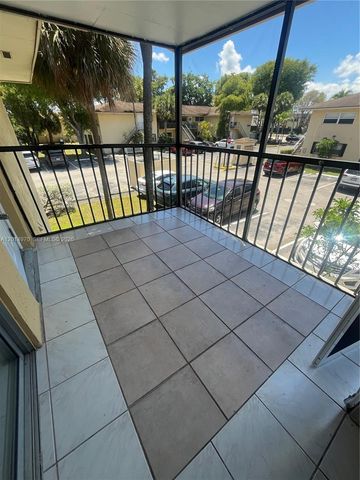 15609 SW 73rd Cir Ter 8-12, Miami, FL 33193
