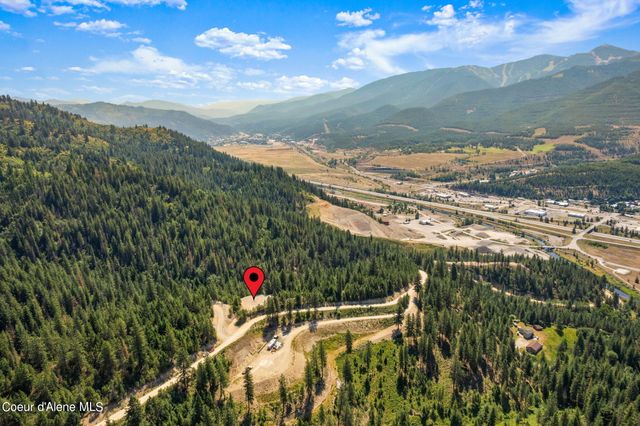 868 South Fork Ridge Rd, Smelterville, ID 83868