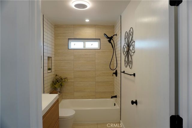 4847 Marmion Way, Los Angeles, CA 90042