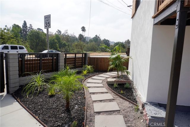 4847 Marmion Way, Los Angeles, CA 90042