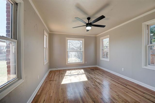 1106 Fenwick Place, Nichols Hills, OK 73116