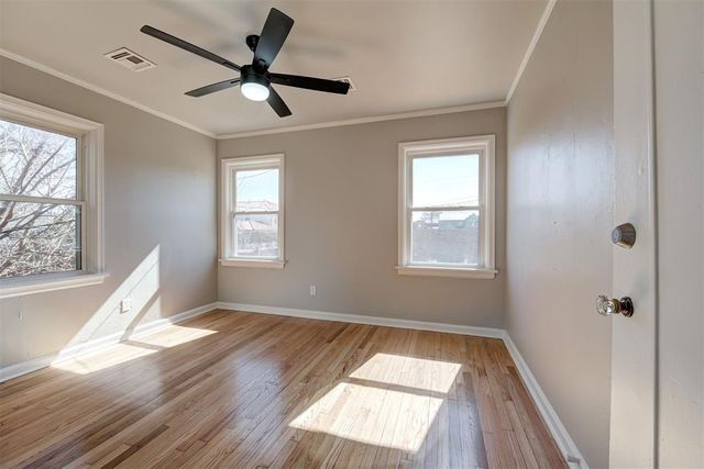 1106 Fenwick Place, Nichols Hills, OK 73116