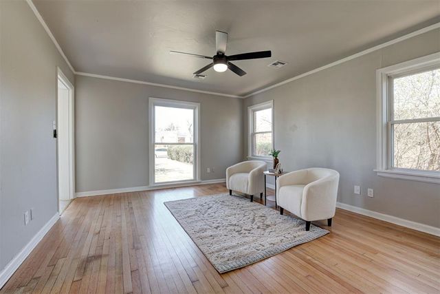 1106 Fenwick Place, Nichols Hills, OK 73116