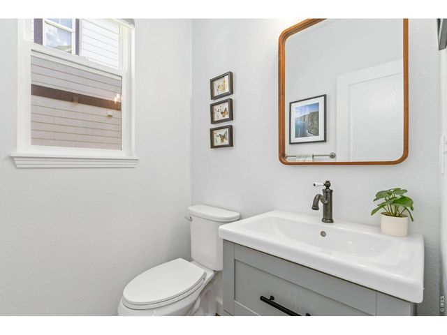 5321 Cornerstone Dr, Fort Collins, CO 80528