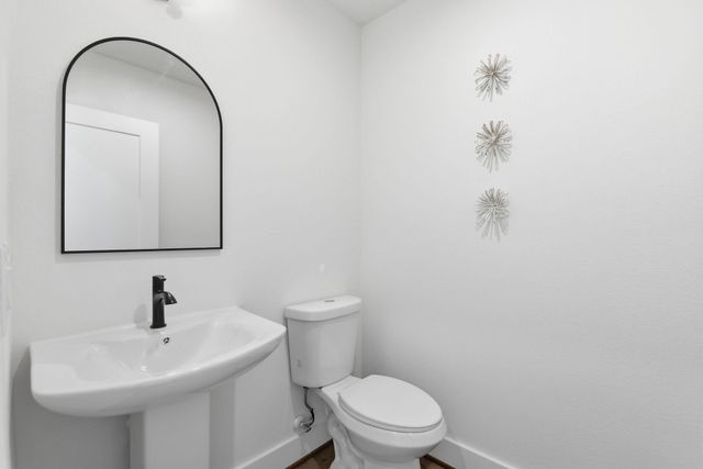 7706 Earl Rudder Way, Houston, TX 77055