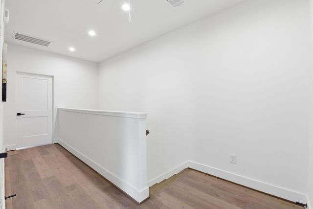 7706 Earl Rudder Way, Houston, TX 77055