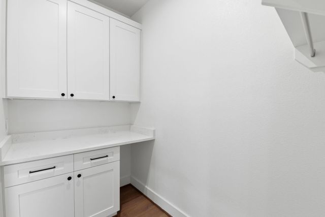 7706 Earl Rudder Way, Houston, TX 77055