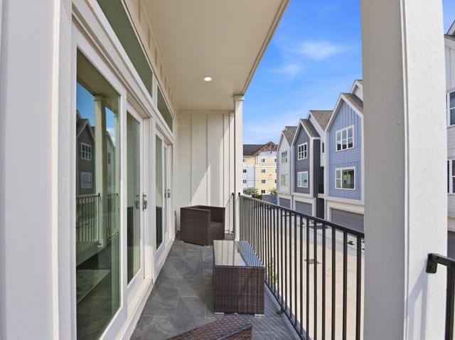 7706 Earl Rudder Way, Houston, TX 77055