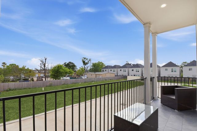 7706 Earl Rudder Way, Houston, TX 77055