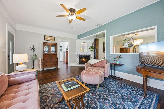 2012 S PALMETTO AVENUE, Sanford, FL 32771