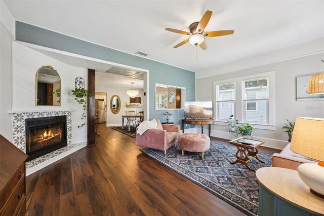 2012 S PALMETTO AVENUE, Sanford, FL 32771
