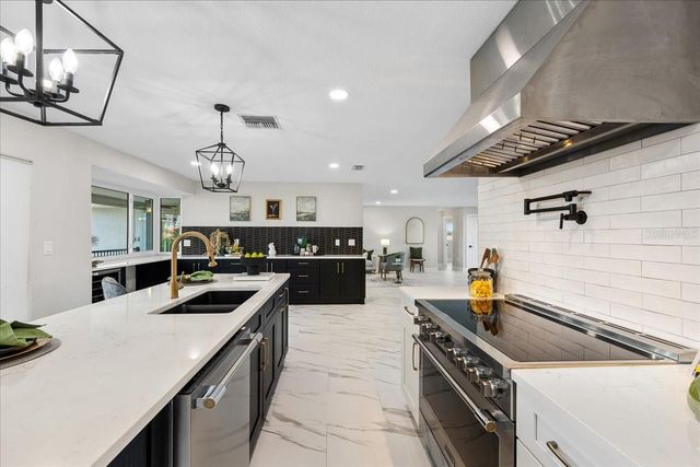 5151 PORPOISE PLACE, New Port Richey, FL 34652