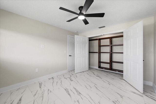 5151 PORPOISE PLACE, New Port Richey, FL 34652