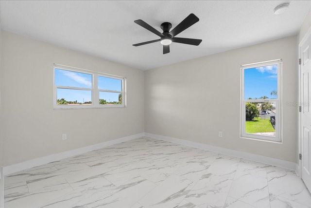 5151 PORPOISE PLACE, New Port Richey, FL 34652