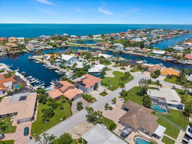 5151 PORPOISE PLACE, New Port Richey, FL 34652