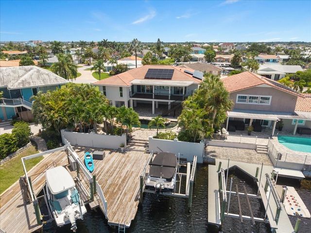 5151 PORPOISE PLACE, New Port Richey, FL 34652