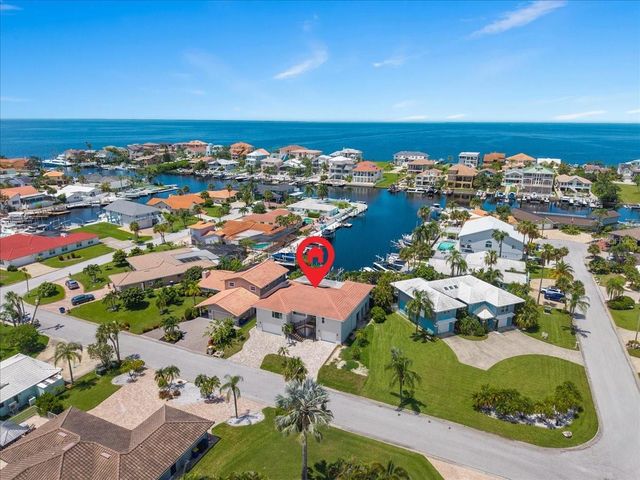 5151 PORPOISE PLACE, New Port Richey, FL 34652