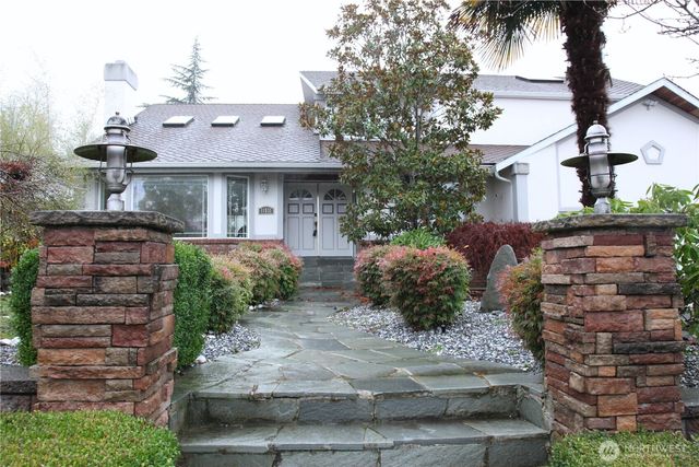 11531 80th Avenue S, Seattle, WA 98178