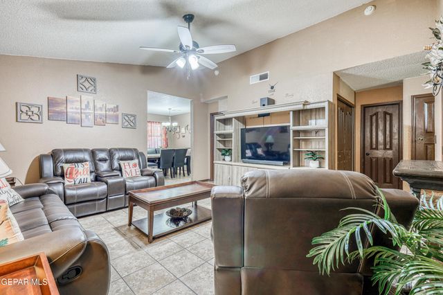 4012 TIERRA EVA Place, El Paso, TX 79938