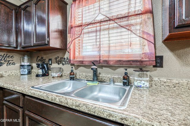 4012 TIERRA EVA Place, El Paso, TX 79938