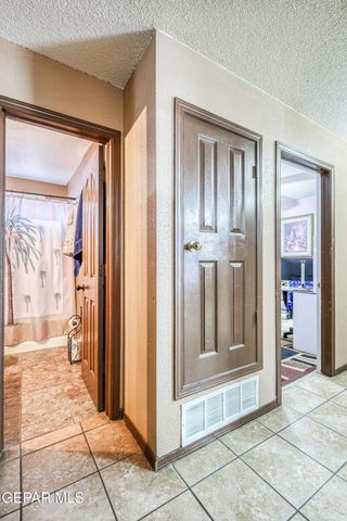 4012 TIERRA EVA Place, El Paso, TX 79938